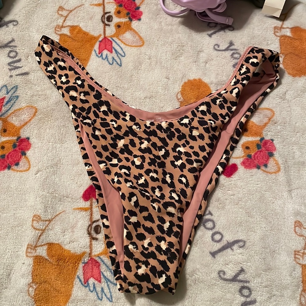 Aerie cheekier leopard print bikini bottom